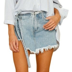 NWT Ship Wrecked Distressed Wrap Skort - SMALL